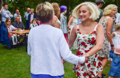 074-1.jpg-nggid03649-ngg0dyn-240x160x100-00f0w010c010r110f110r010t010